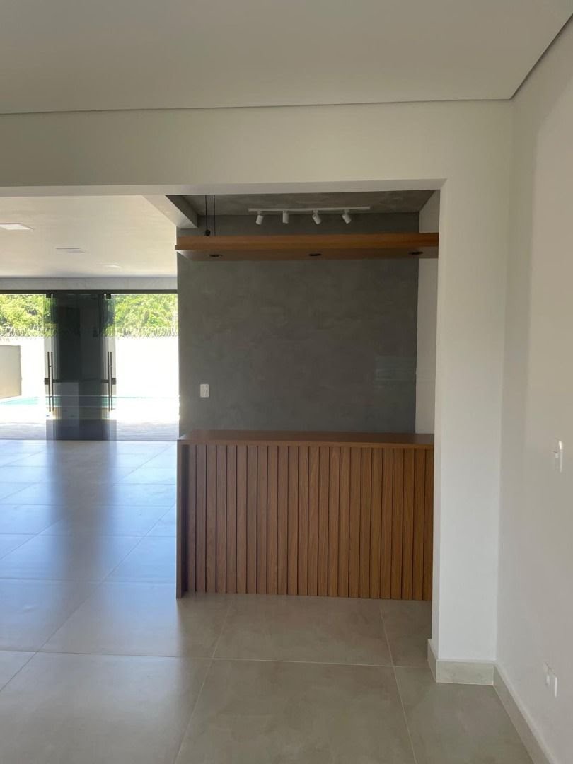 Casa à venda com 3 quartos, 5 banheiros, 3 vagas e 300m² no Jardim Carolina, Ubatuba (SP) — foto 22 de 24