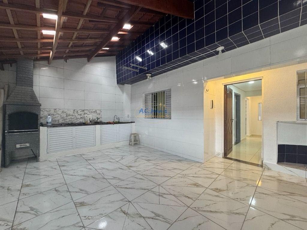 Casa à venda com 3 quartos, 1 banheiro, 2 vagas e 110m² no Vila Tupi, Praia Grande (SP) — foto 15 de 23