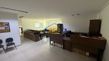 Sala em Parque Residencial Laranjeiras - Serra, ES