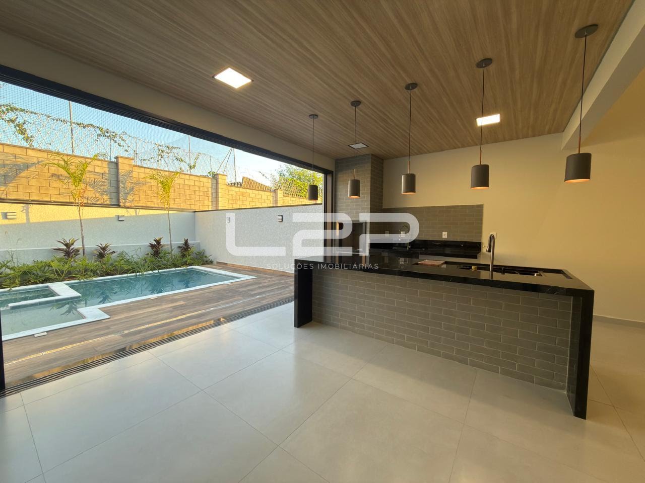 Casa à venda com 3 quartos, 1 suíte, 4 vagas e 220m² no Medeiros, Jundiaí (SP) — foto 13 de 30