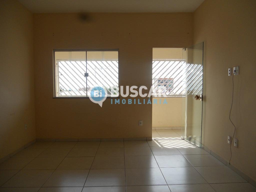 Comercial à venda com 6 vagas e 360m² no Jardim Cruzeiro, Feira de Santana (BA) — foto 3 de 9
