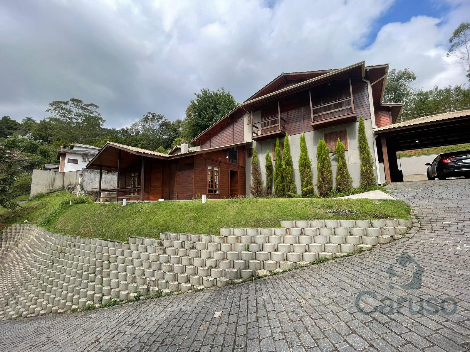 Casa para alugar com 6 quartos, 6 banheiros, 5 vagas e 365m² no Novo Horizonte Hills I e II, Arujá — foto principal