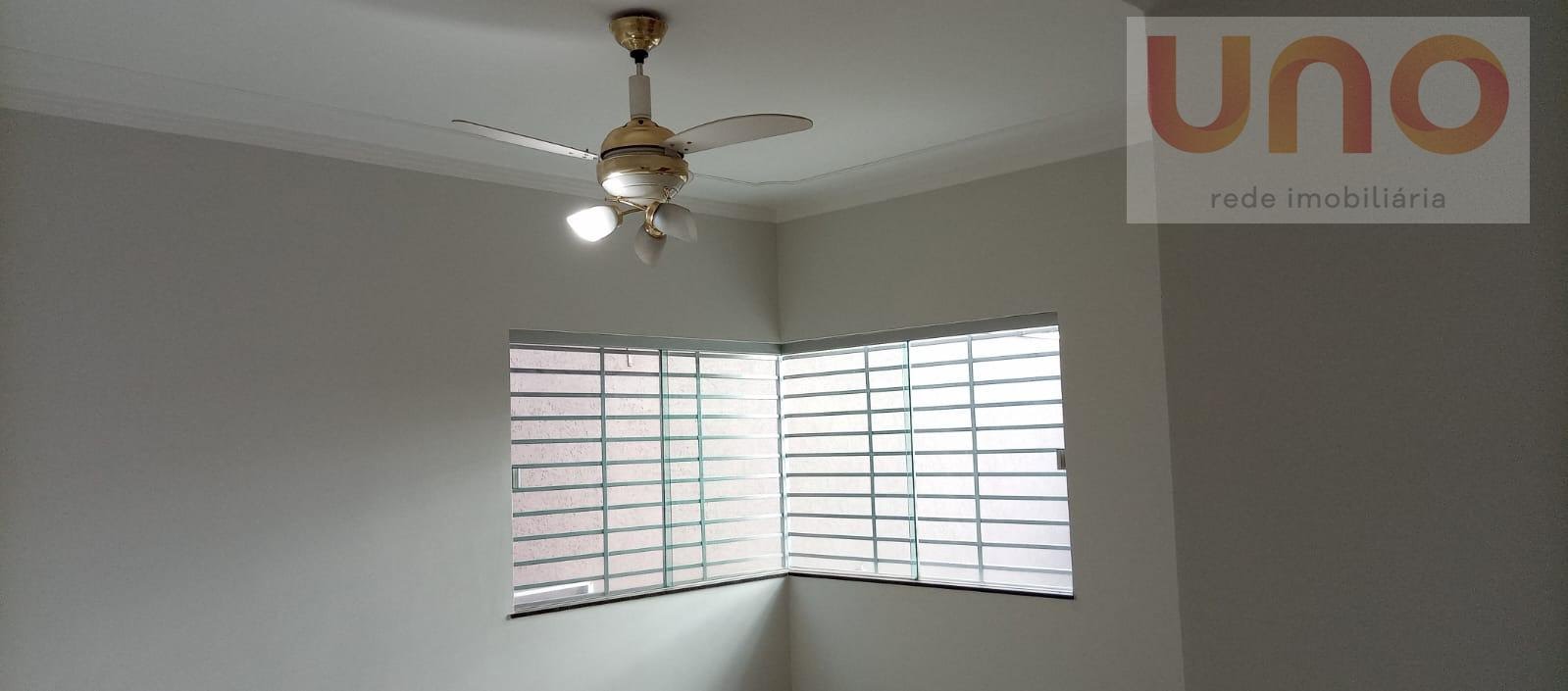 Casa à venda com 3 quartos, 1 suíte, 5 vagas e 216m² no Tijuca, Campo Grande (MS) — foto 15 de 20