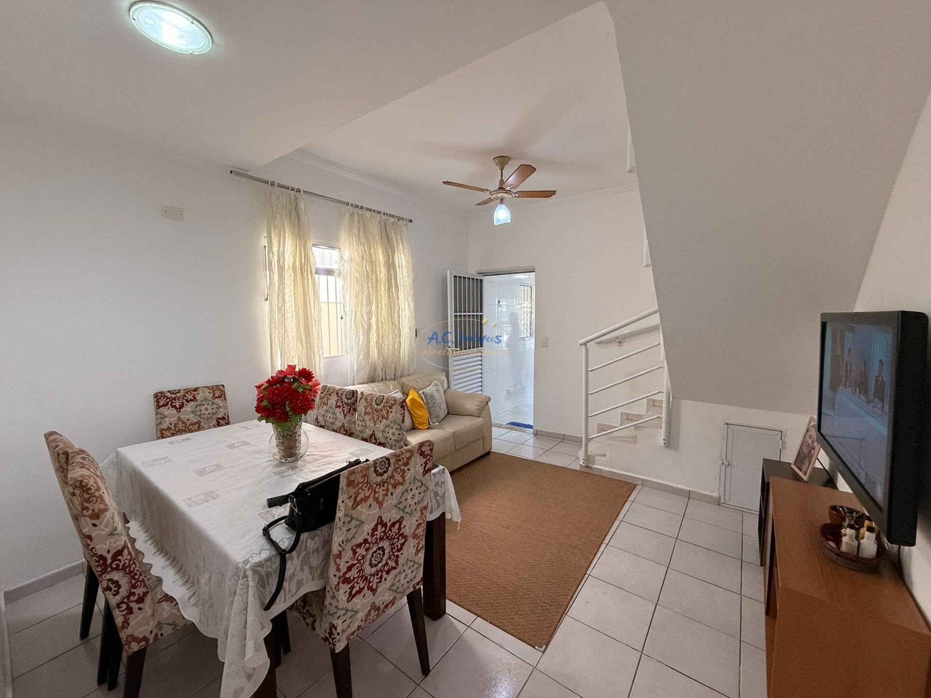 Casa à venda com 3 quartos, 1 suíte, 1 vaga e 130m² no Nova Mirim, Praia Grande (SP) — foto 9 de 30