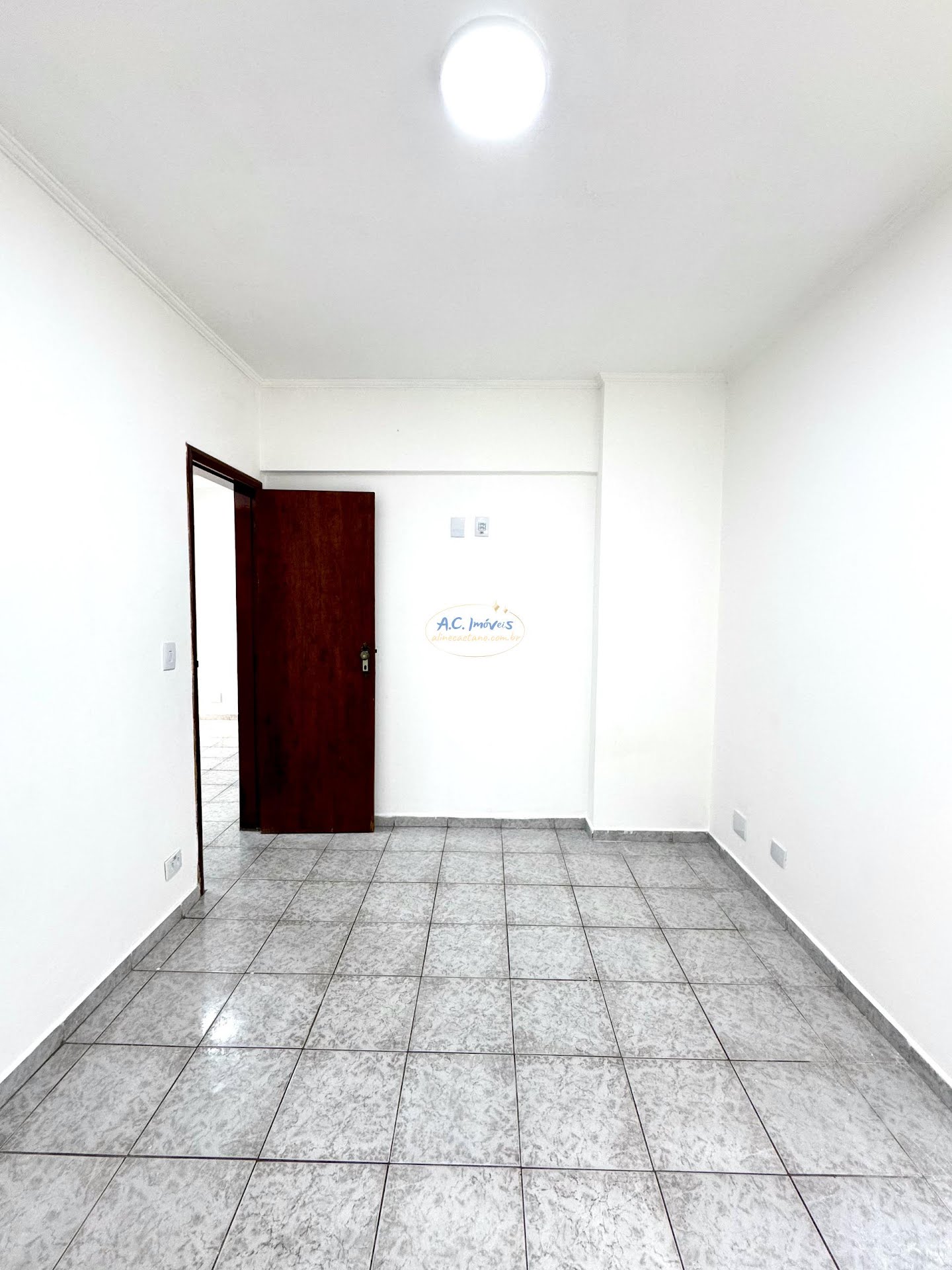 Apartamento à venda com 2 quartos, 1 suíte, 1 vaga e 70m² no Vila Assuncao, Praia Grande (SP) — foto 17 de 23