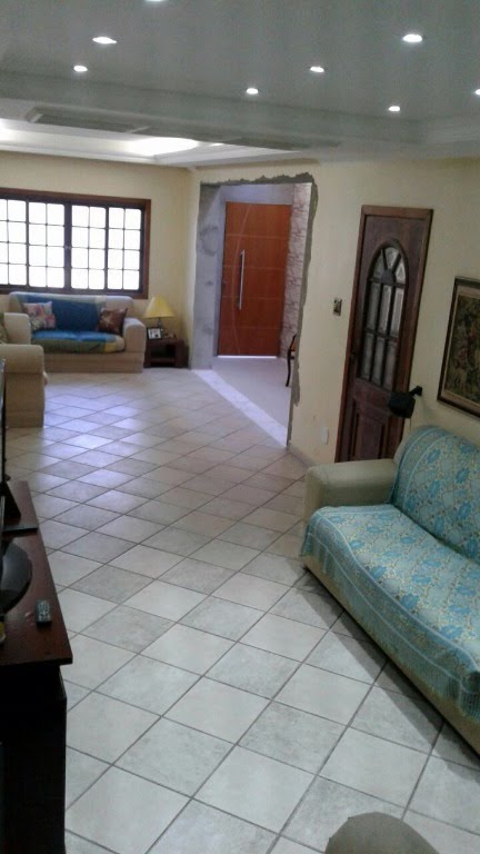 Casa à venda com 3 quartos, 3 suítes, 2 vagas e 350m² no Vila Mussolini, São Bernardo do Campo (SP) — foto 13 de 23