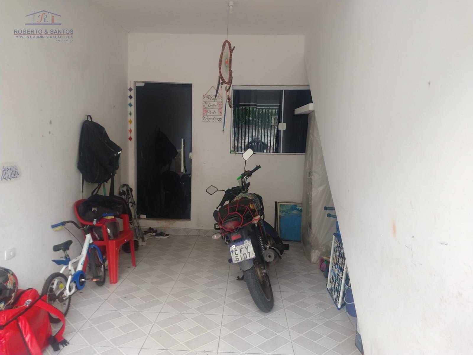 1 vaga na casa térrea