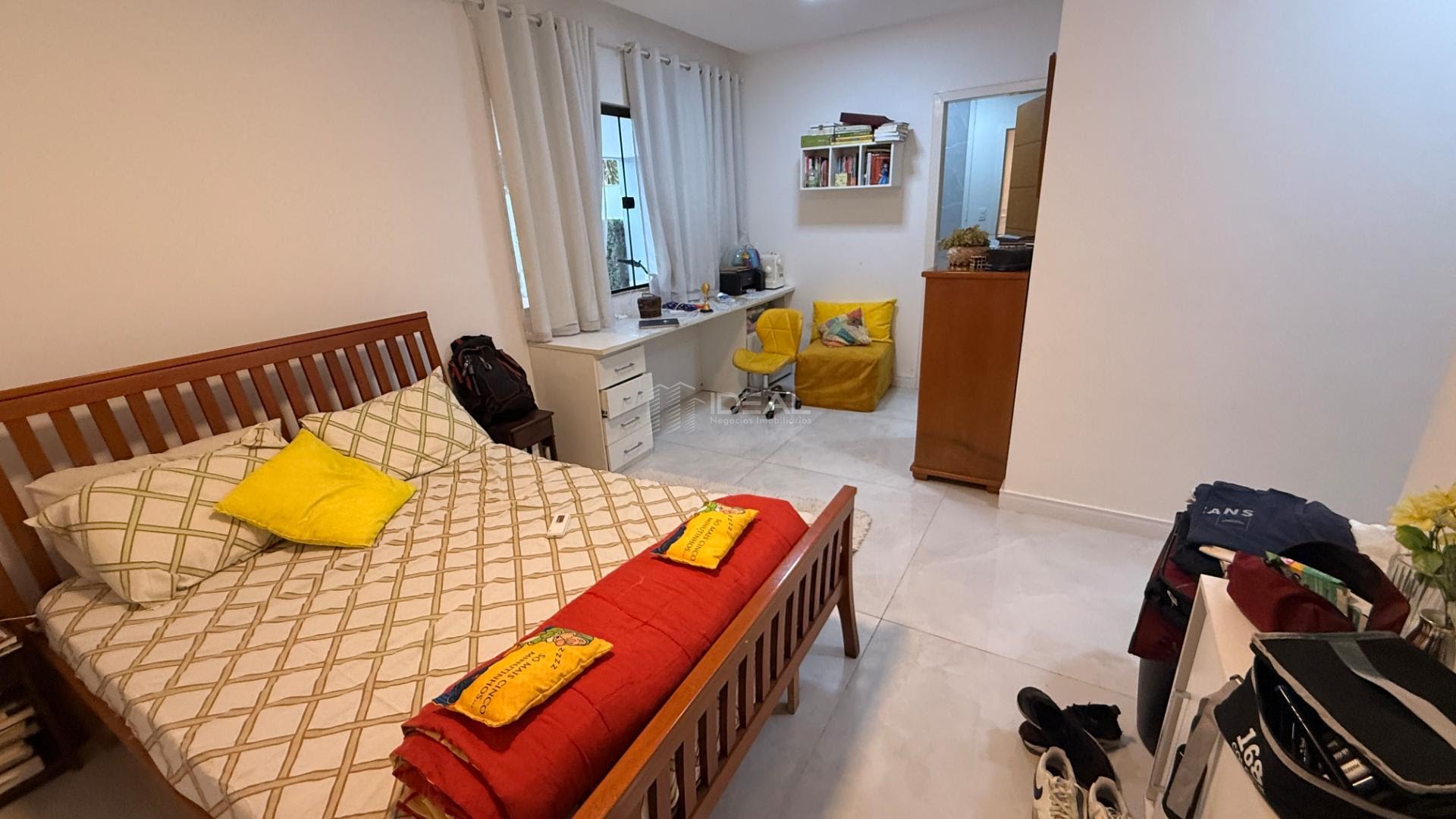 Casa à venda com 5 quartos, 5 suítes, 4 vagas e 400m² no Parque Rodoviario, Campos dos Goytacazes (RJ) — foto 11 de 30