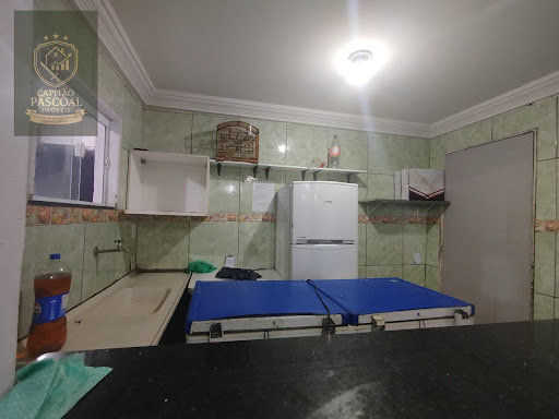 Galpão para Alugar no Parque São Benedito, Campos – 170m²