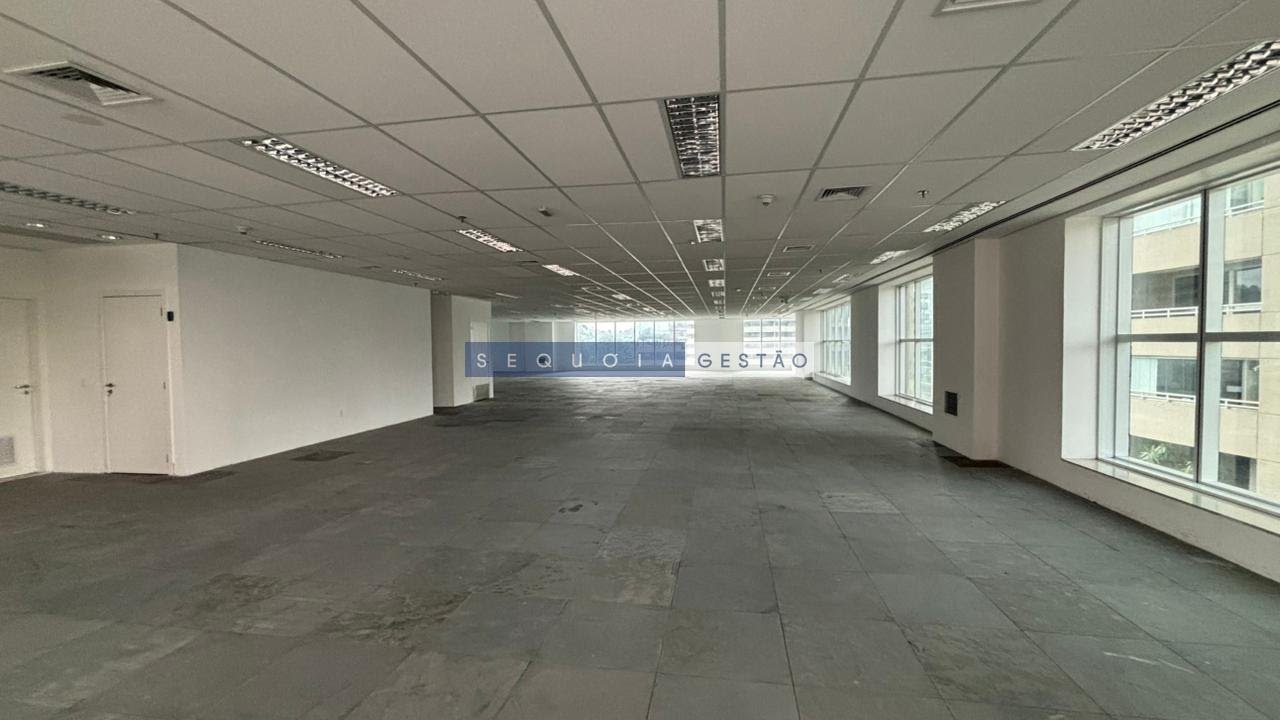 Comercial à venda com 10 banheiros, 30 vagas e 1081m² no Várzea de Baixo, São Paulo (SP) — foto 8 de 30