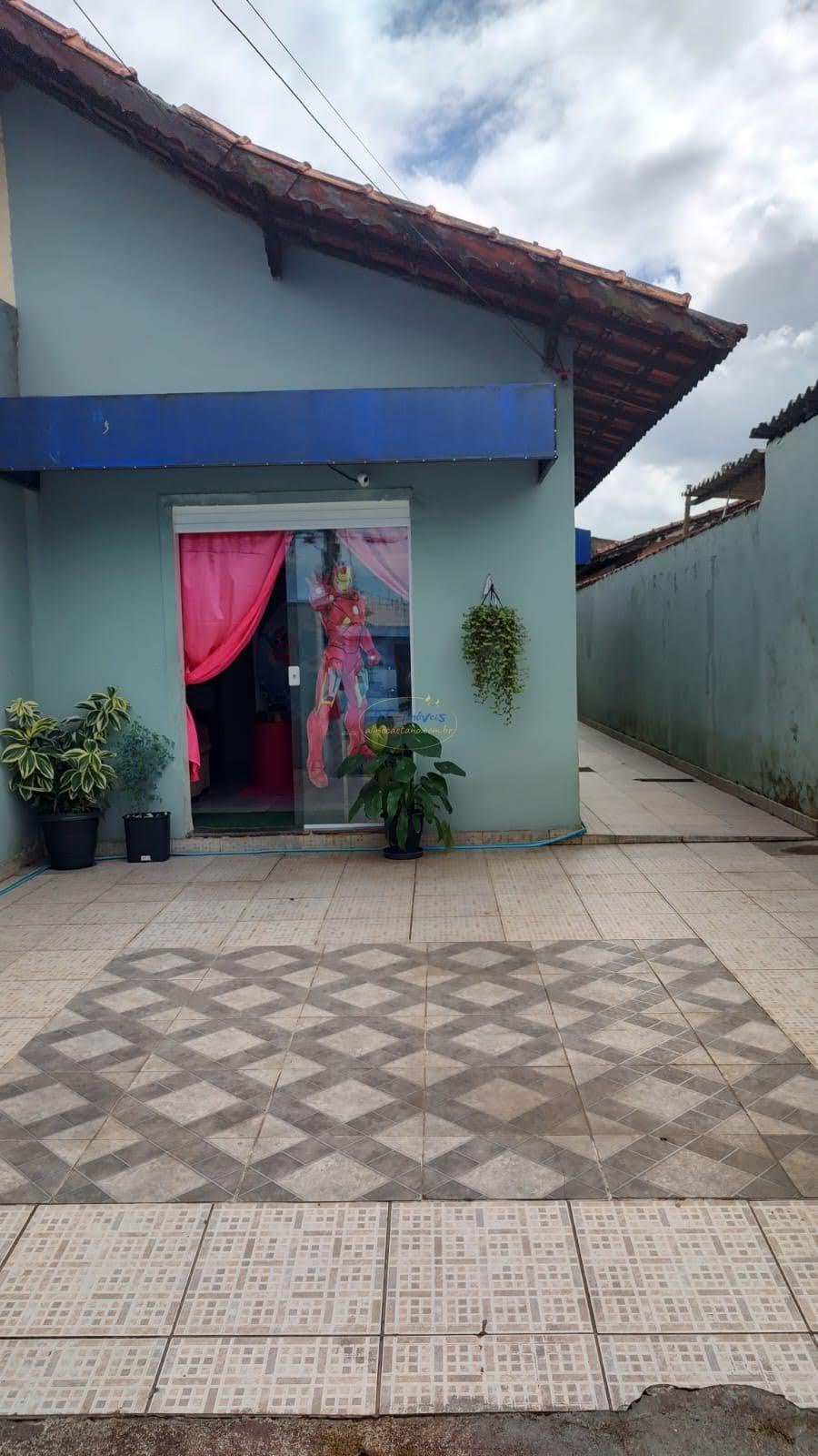 Casa à venda com 2 quartos, 2 banheiros, 2 vagas e 100m² no Quietude, Praia Grande — foto principal