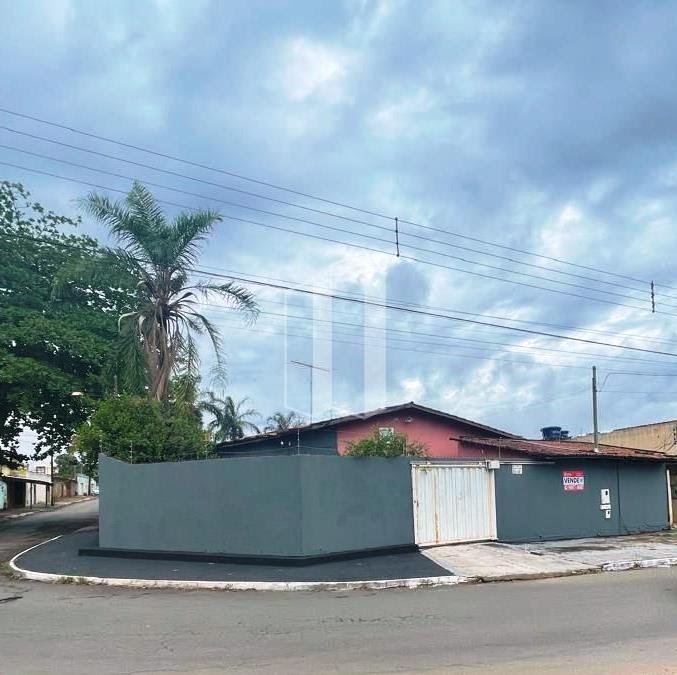 Casa à venda com 3 quartos, 1 suíte, 2 vagas e 114m² no Jardim América, Goiânia (GO) — foto 26 de 28