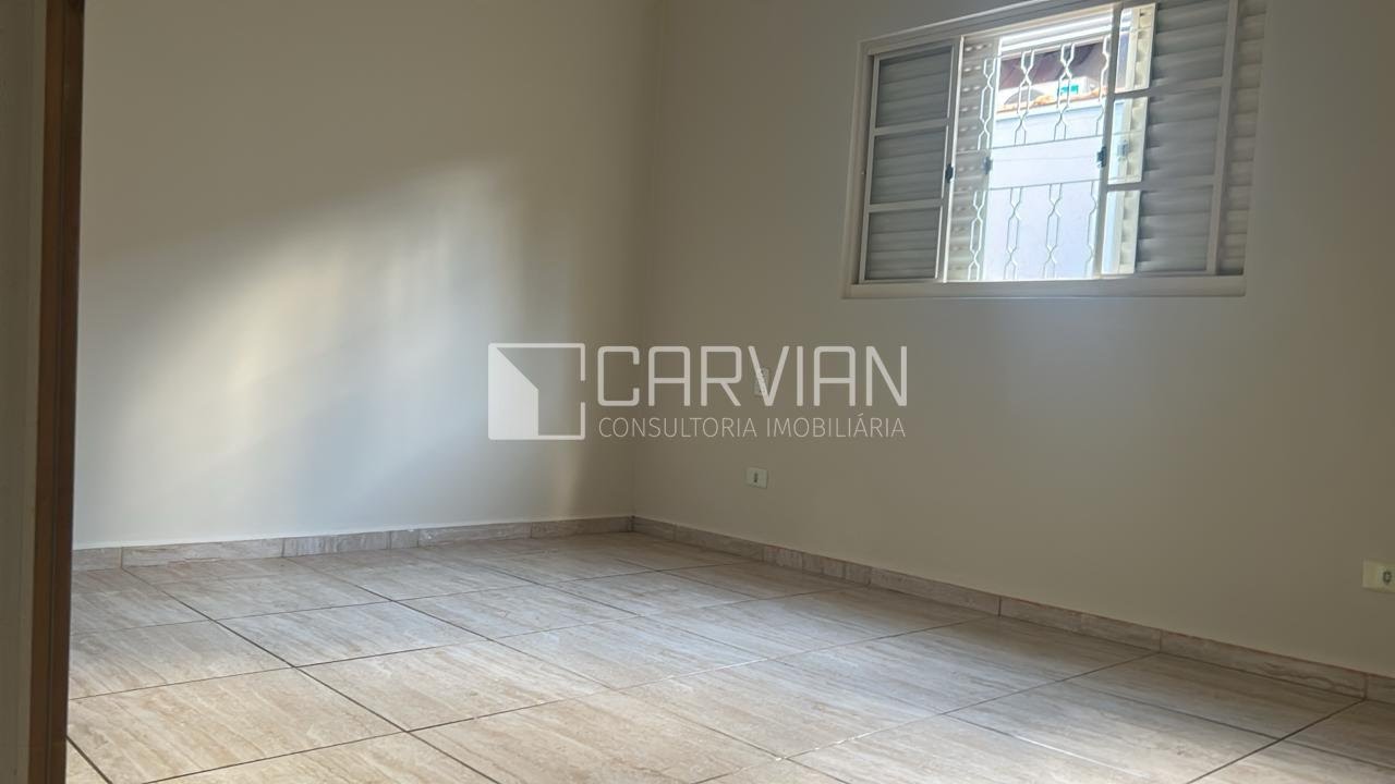 Casa à venda com 3 quartos, 1 suíte, 8 vagas e 160m² no Parque Residencial Candido Portinari, Ribeirão Preto (SP) — foto 14 de 25