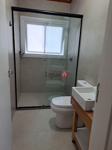 Casa à Venda no Centro de Farroupilha com 2 Dorms e Suíte