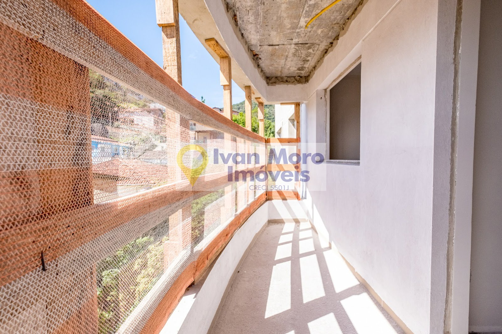 Apartamento à venda com 3 quartos, 1 suíte, 2 vagas e 98m² no Saco Grande, Florianópolis (SC) — foto 24 de 30