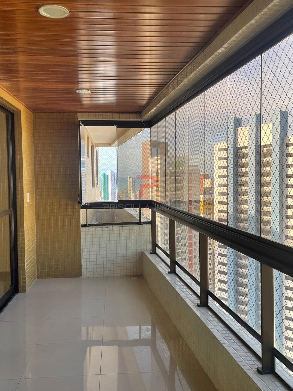 Apartamento à venda com 4 quartos, 4 suítes, 5 vagas e 207m² no Brisamar, João Pessoa (PB) — foto 2 de 30
