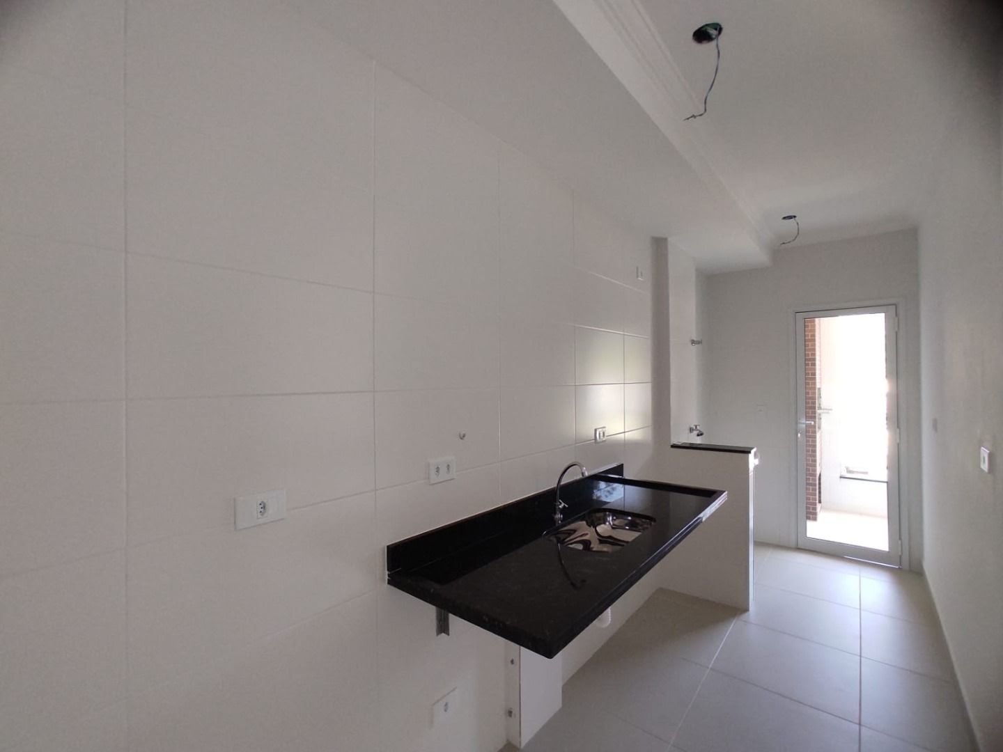 Apartamento à venda com 3 quartos, 3 banheiros, 3 vagas e 89m² no Toninhas, Ubatuba (SP) — foto 13 de 18