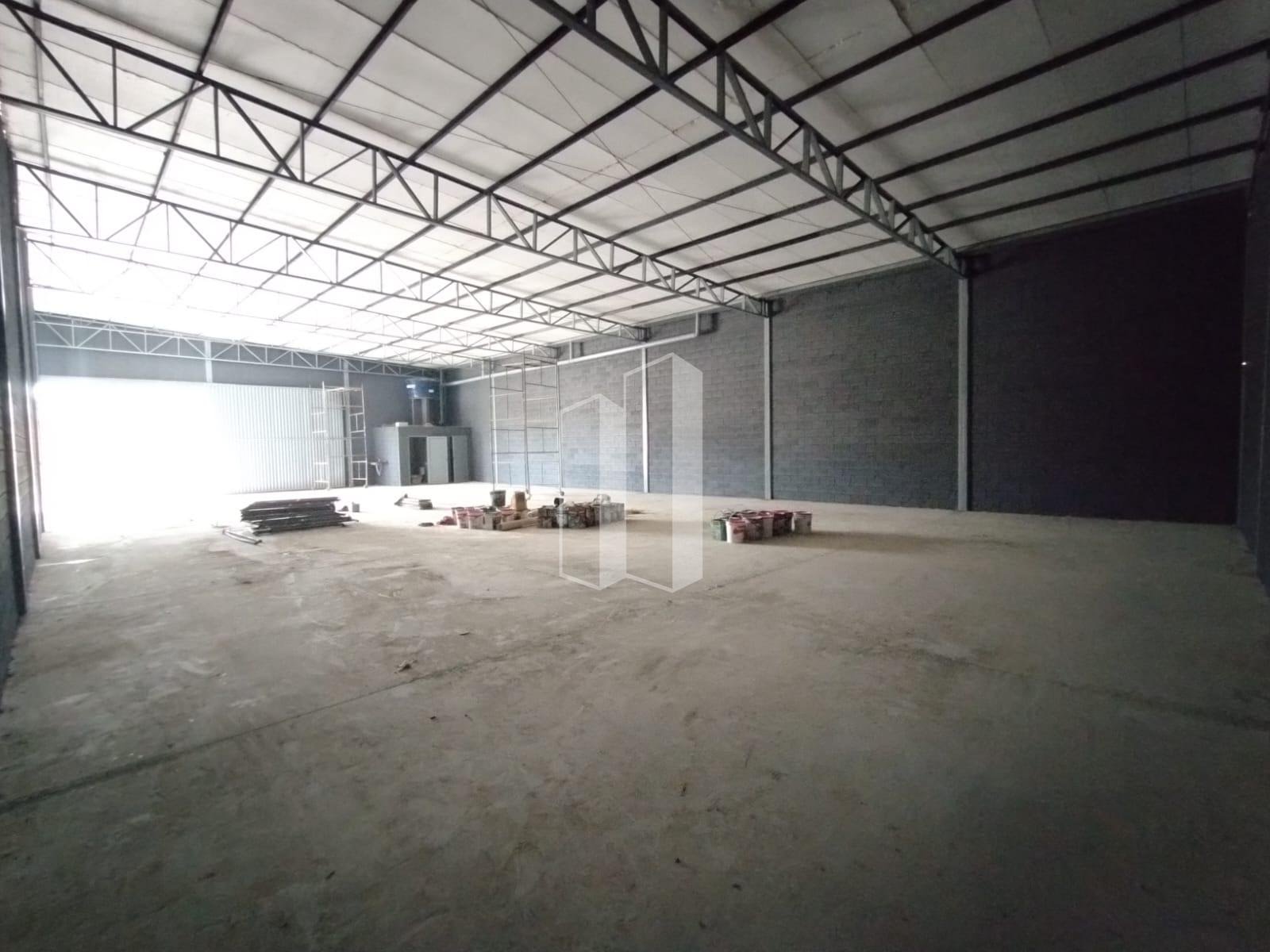 Comercial para alugar com 2 banheiros e 387m² no Parque Itatiaia, Aparecida de Goiânia (GO) — foto 3 de 8