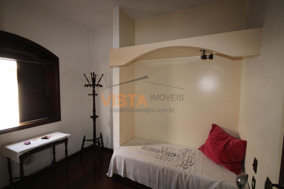 Casa à venda com 4 quartos, 3 suítes, 3 vagas e 416m² no Centro, São João da Boa Vista (SP) — foto 18 de 28