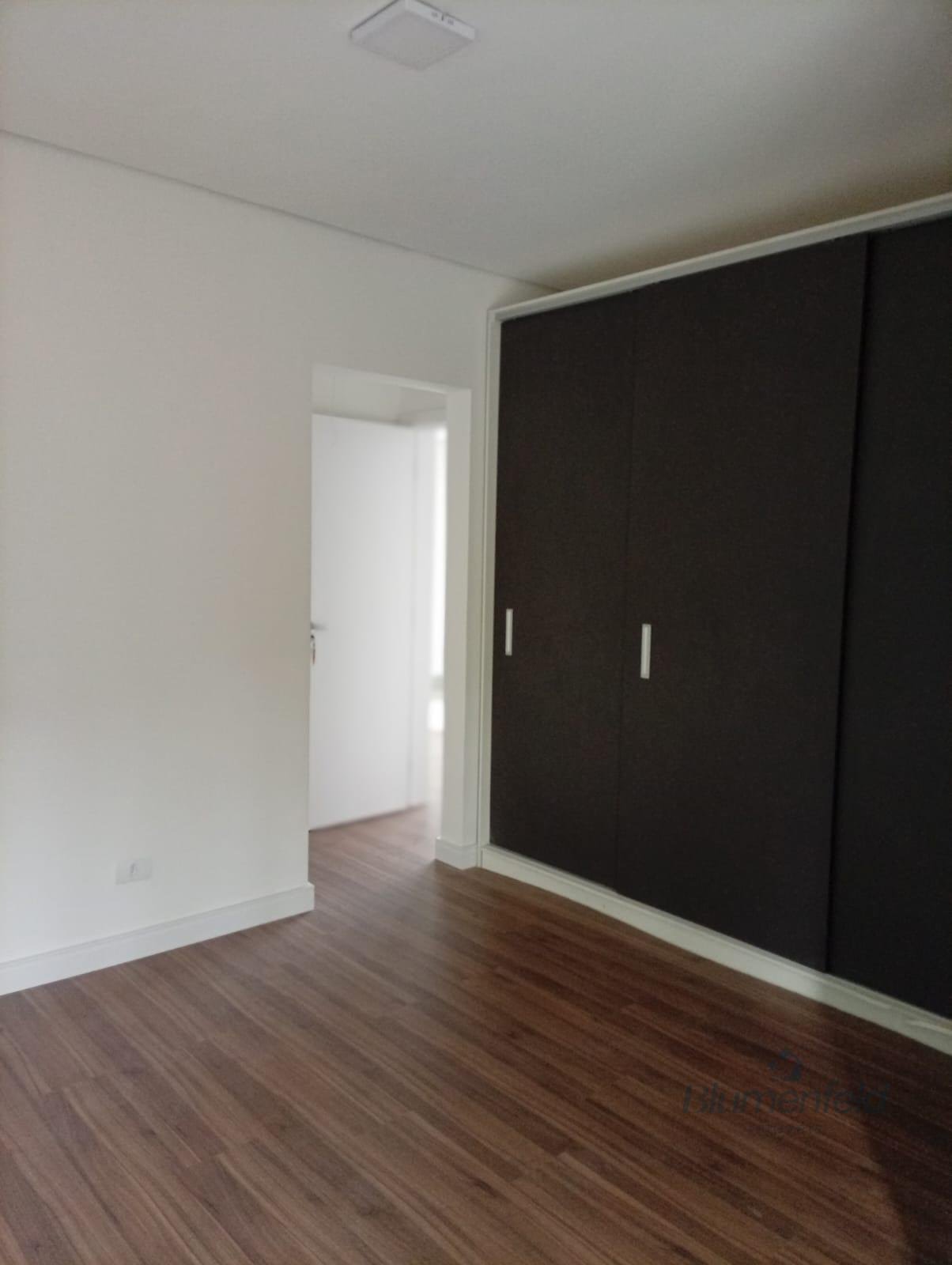 Casa à venda com 4 quartos, 4 suítes, 3 vagas e 311m² no Condominio Arujazinho V, Arujá (SP) — foto 13 de 30