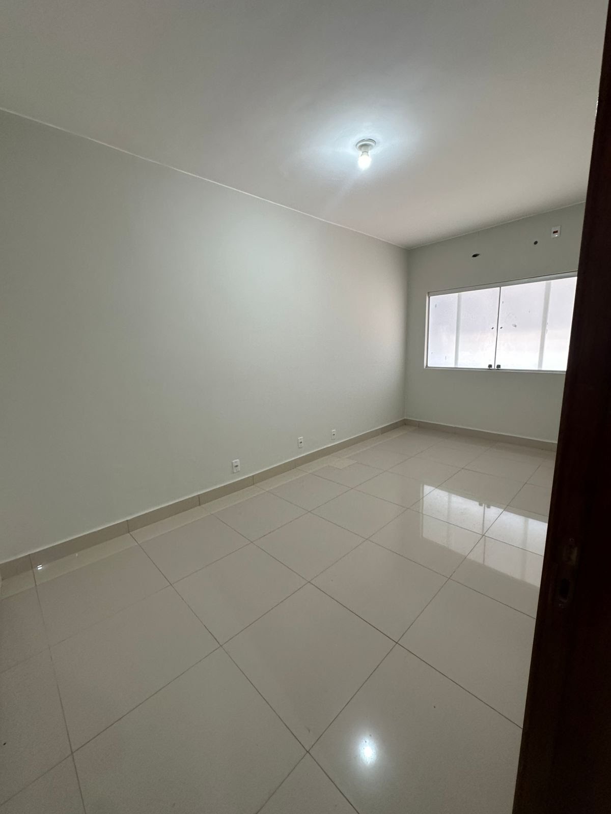 Apartamento para alugar com 4 quartos e 2 banheiros no Centro, Paracatu (MG) — foto 14 de 17