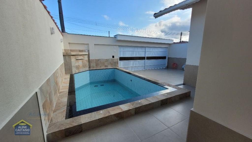 Casa à venda com 3 quartos, 3 suítes, 3 vagas e 124m² no Jardim Imperador, Praia Grande (SP) — foto 2 de 26