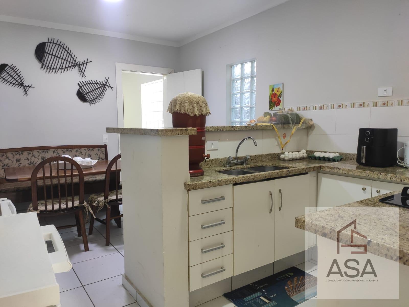 Casa, 3 quartos, 205 m² - Foto 28