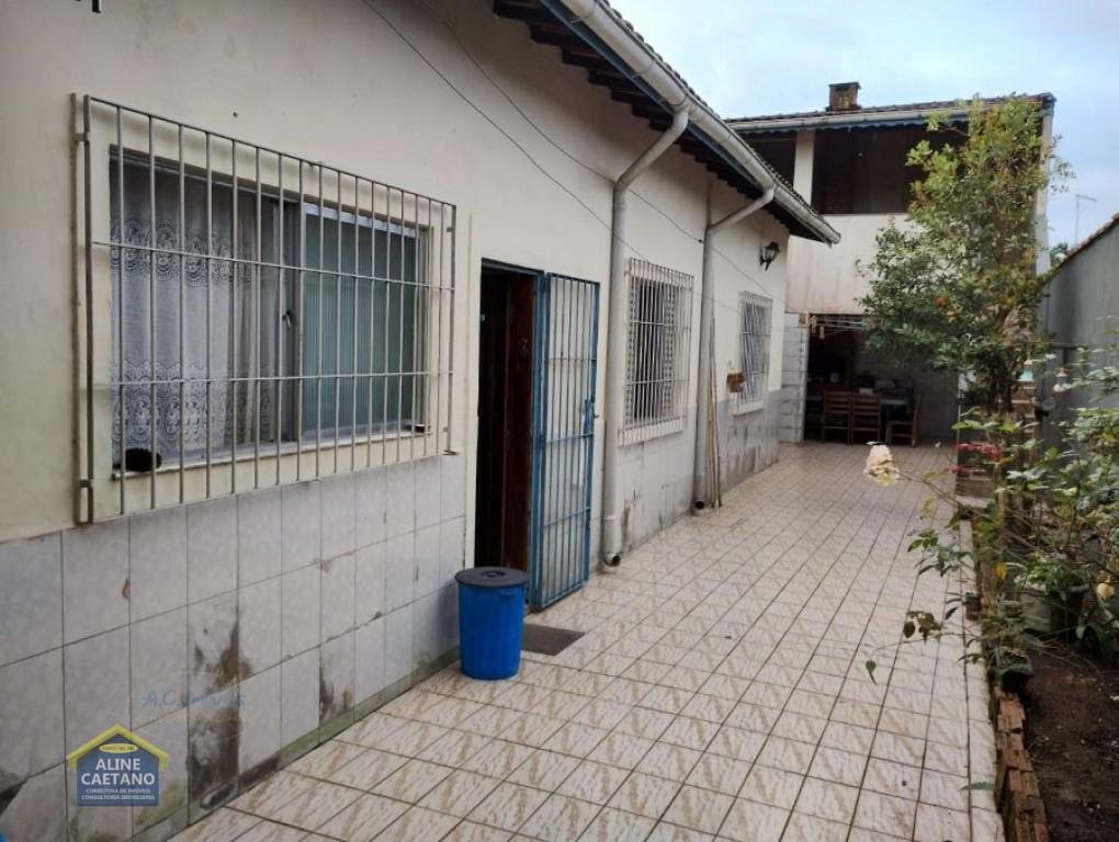 Casa à venda com 3 quartos, 1 suíte, 5 vagas e 116m² no Cidade das Crianças, Praia Grande (SP) — foto 24 de 25