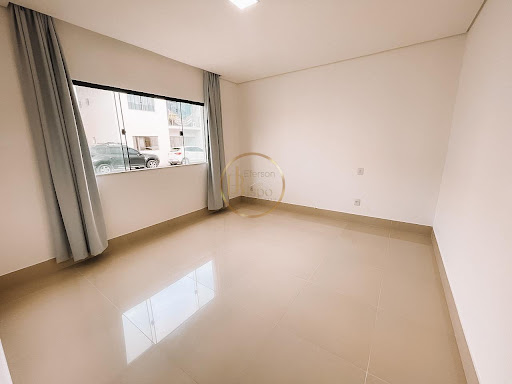 Venda: Apartamento 2 Dormitórios no Centro de Porto Seguro