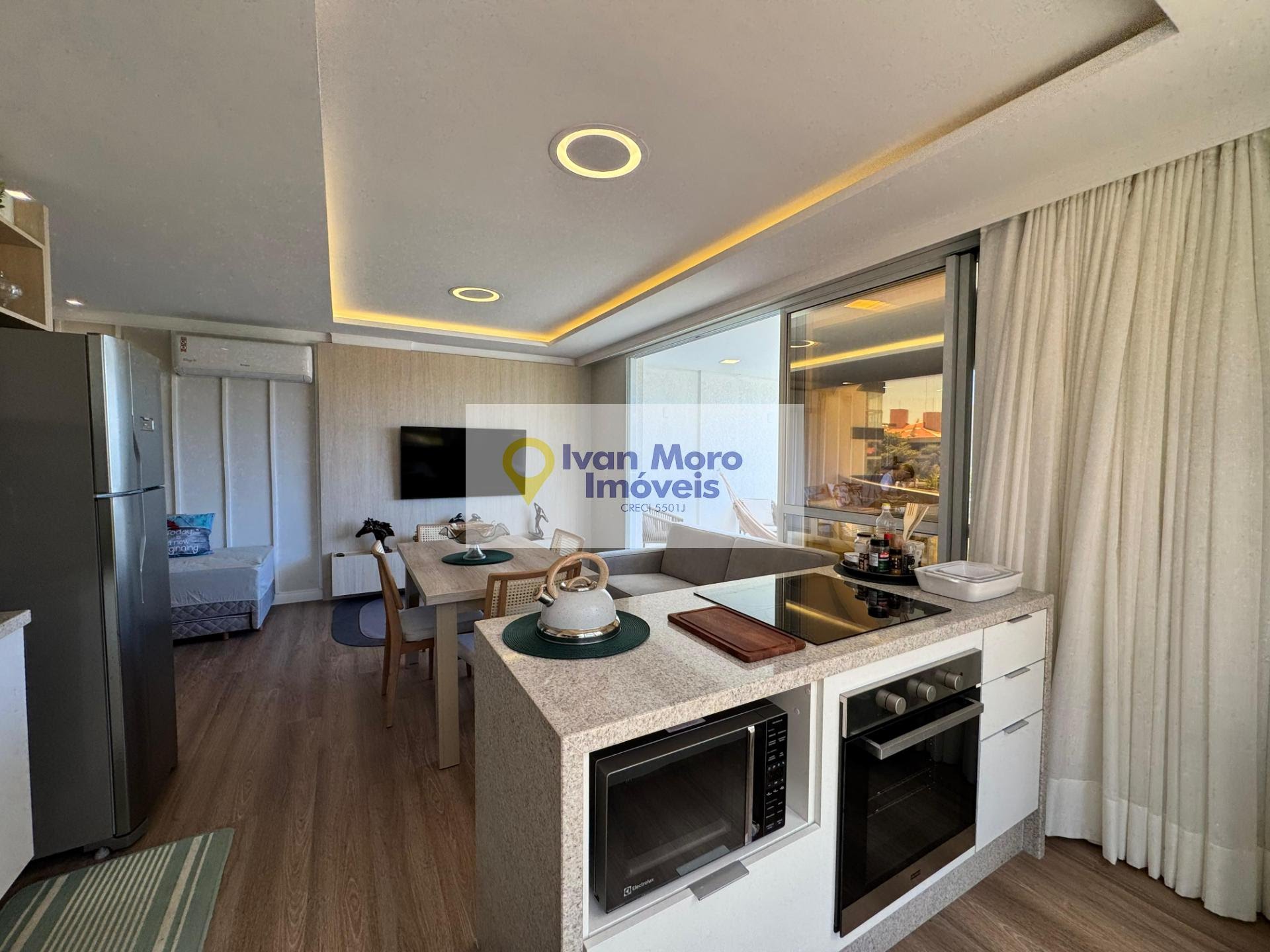 Apartamento à venda com 2 quartos, 3 banheiros, 1 vaga e 87m² no Ingleses Norte, Florianópolis — foto principal