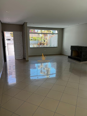 Sobrado _ Vila Alzira