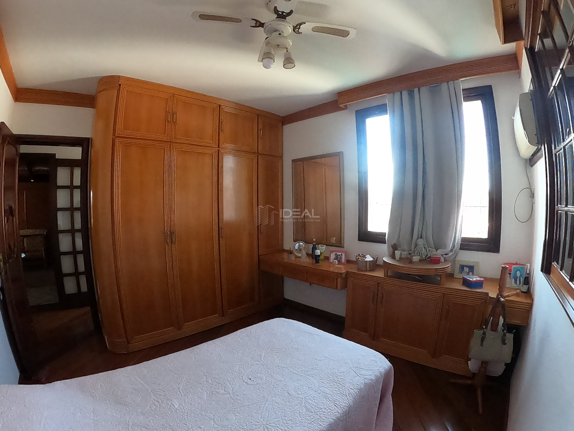 Casa à venda com 4 quartos, 2 suítes, 2 vagas e 338m² no Parque Leopoldina, Campos dos Goytacazes (RJ) — foto 24 de 30
