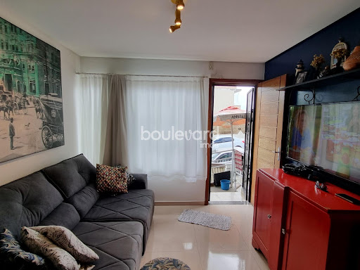 Sobrado com 2 Suítes | Potecas | São José 