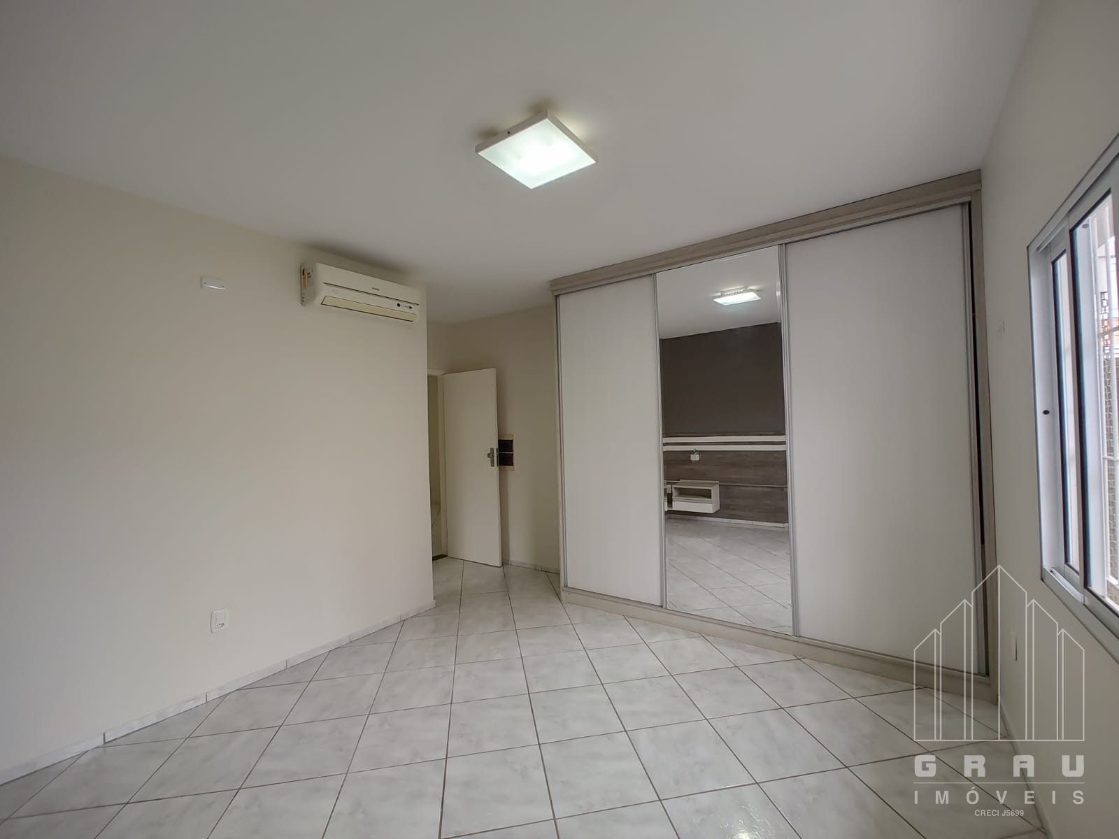 Casa em Vila A  -  Foz do Iguaçu