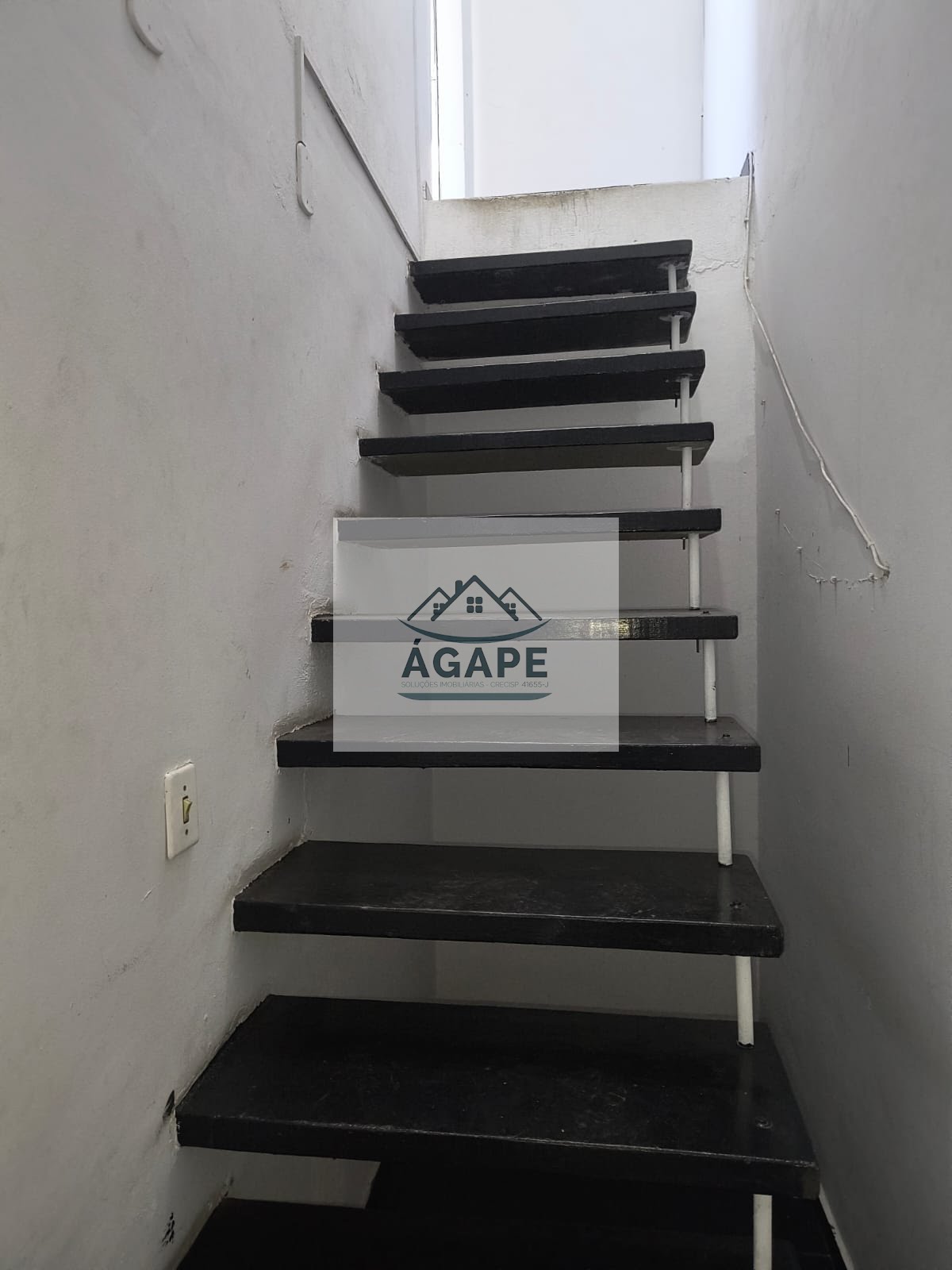 Casa à venda com 3 quartos, 2 suítes, 3 vagas e 200m² no Jardim Saint Moritz, Taboão da Serra (SP) — foto 27 de 30