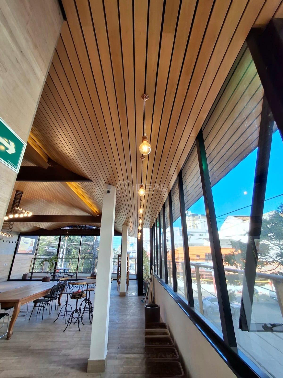 Comercial para alugar com 3 banheiros e 250m² no Parque Avenida Pelinca, Campos dos Goytacazes (RJ) — foto 24 de 30
