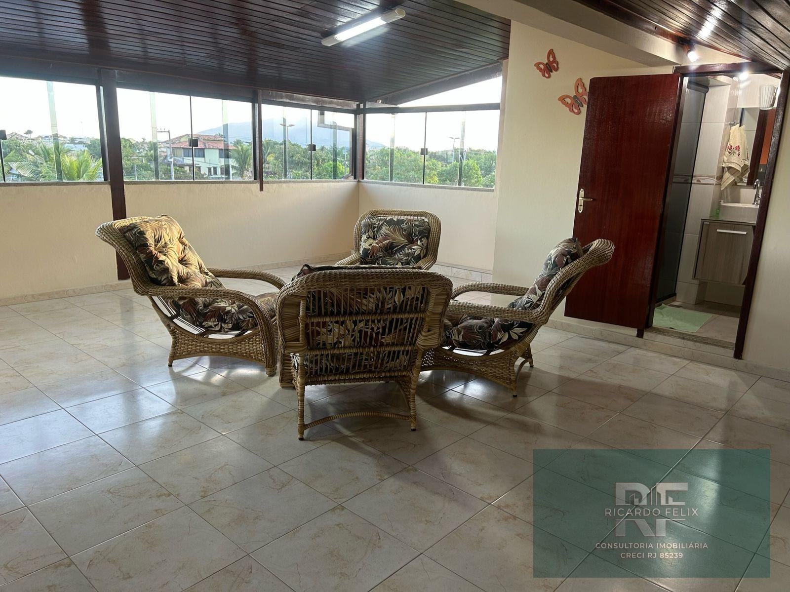 Casa à venda com 3 quartos, 3 suítes, 2 vagas e 360m² no Jardim Bela Vista, Rio das Ostras (RJ) — foto 27 de 30