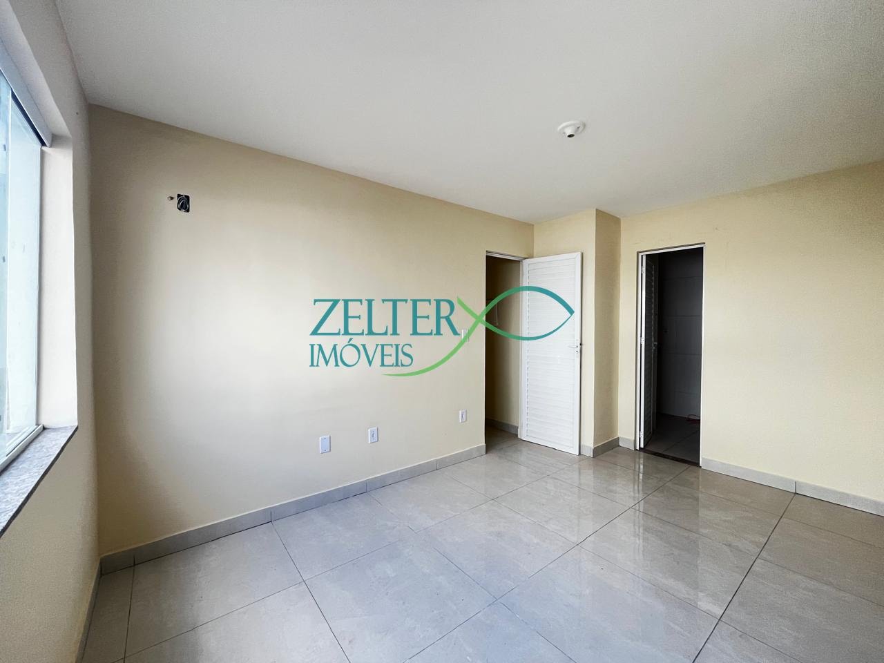 Casa à venda com 2 quartos, 1 banheiro, 1 vaga e 76m² no Taquara, Rio de Janeiro — foto principal