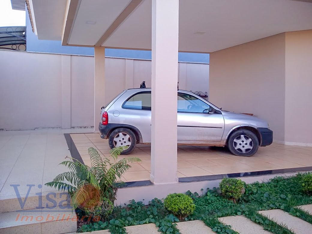 Casa à venda com 3 quartos, 1 suíte, 1 vaga e 250m² no Alto do Corrego, Paracatu (MG) — foto 3 de 30