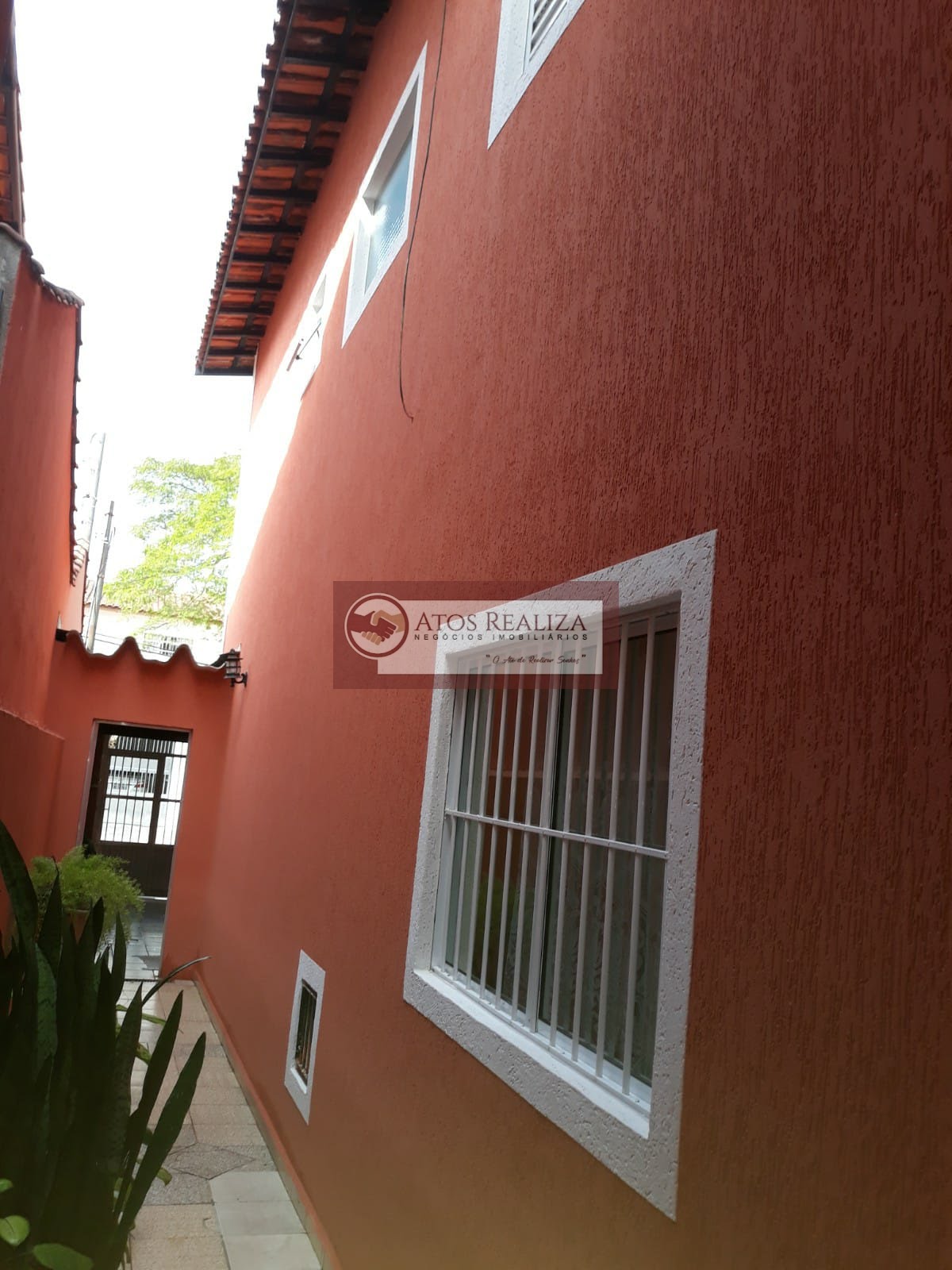 Casa à venda com 3 quartos, 1 suíte, 2 vagas e 110m² no Cidade Dutra, São Paulo (SP) — foto 2 de 30