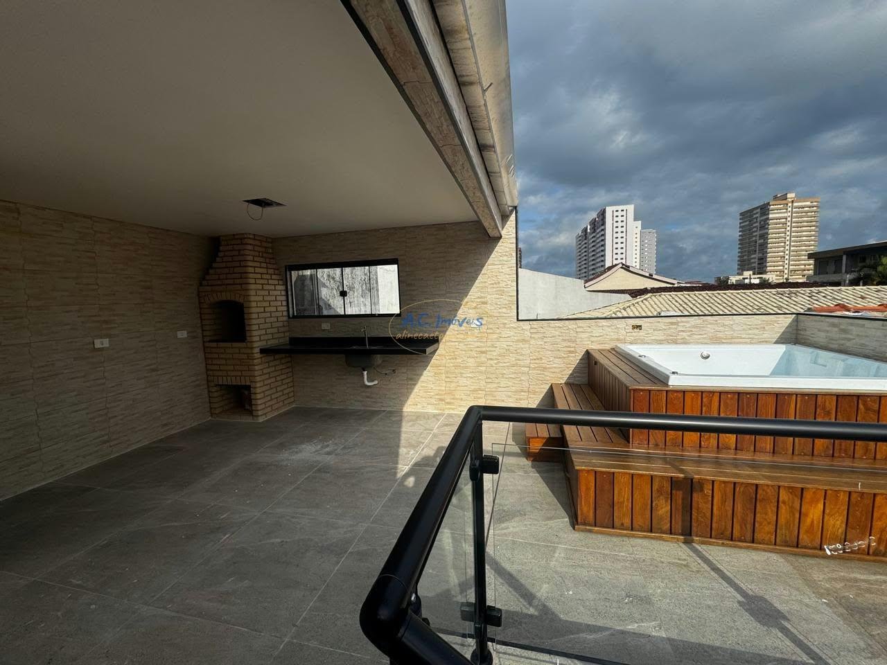 Casa à venda com 3 quartos, 2 suítes, 2 vagas e 135m² no Caiçara, Praia Grande (SP) — foto 6 de 30