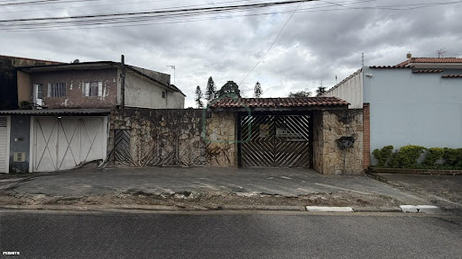 Terreno para Venda em Poá / SP no bairro Jardim Medina 