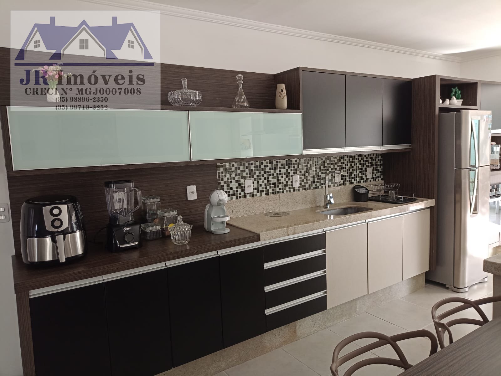 Casa à venda com 3 suítes, 3 vagas e 220m² no Santa Terezinha, Itajubá (MG) — foto 10 de 29
