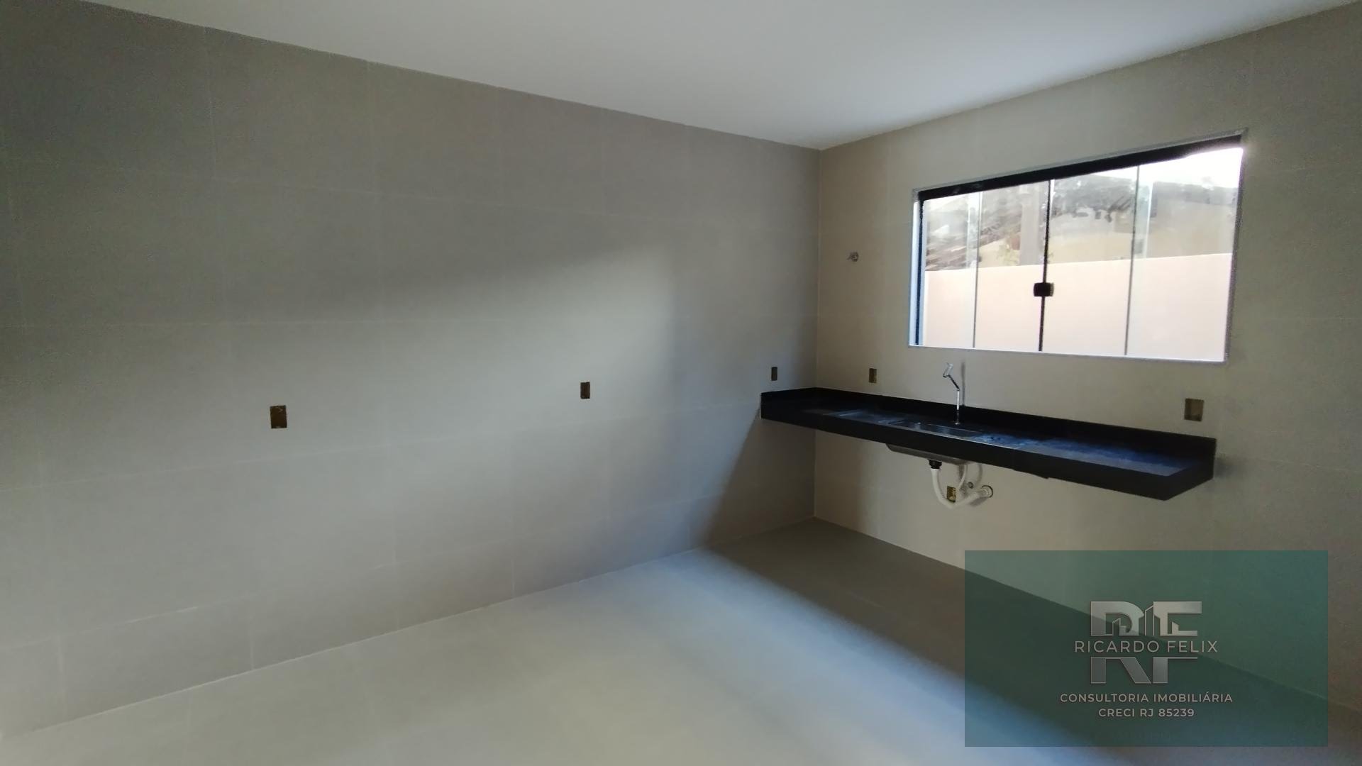 Casa à venda com 3 quartos, 3 suítes, 2 vagas e 180m² no Recreio, Rio das Ostras (RJ) — foto 8 de 25
