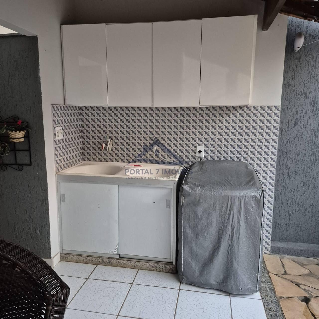 Casa à venda com 3 quartos, 1 suíte, 2 vagas e 180m² no Iporanga, Sete Lagoas (MG) — foto 21 de 21