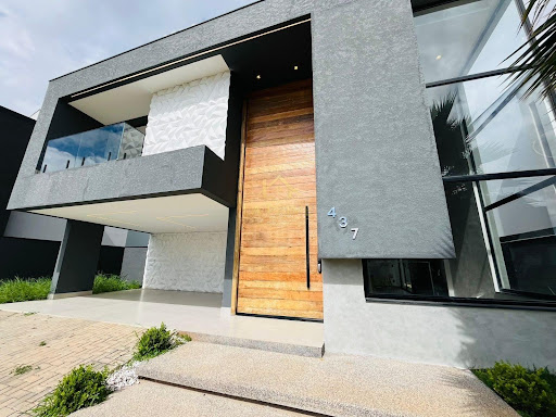 Casa de Condomínio em Alphaville 4 - Votorantim, SP - 3 Dormitórios (3 Suites)- 4 Banheiros - Piscina - 4 vagas