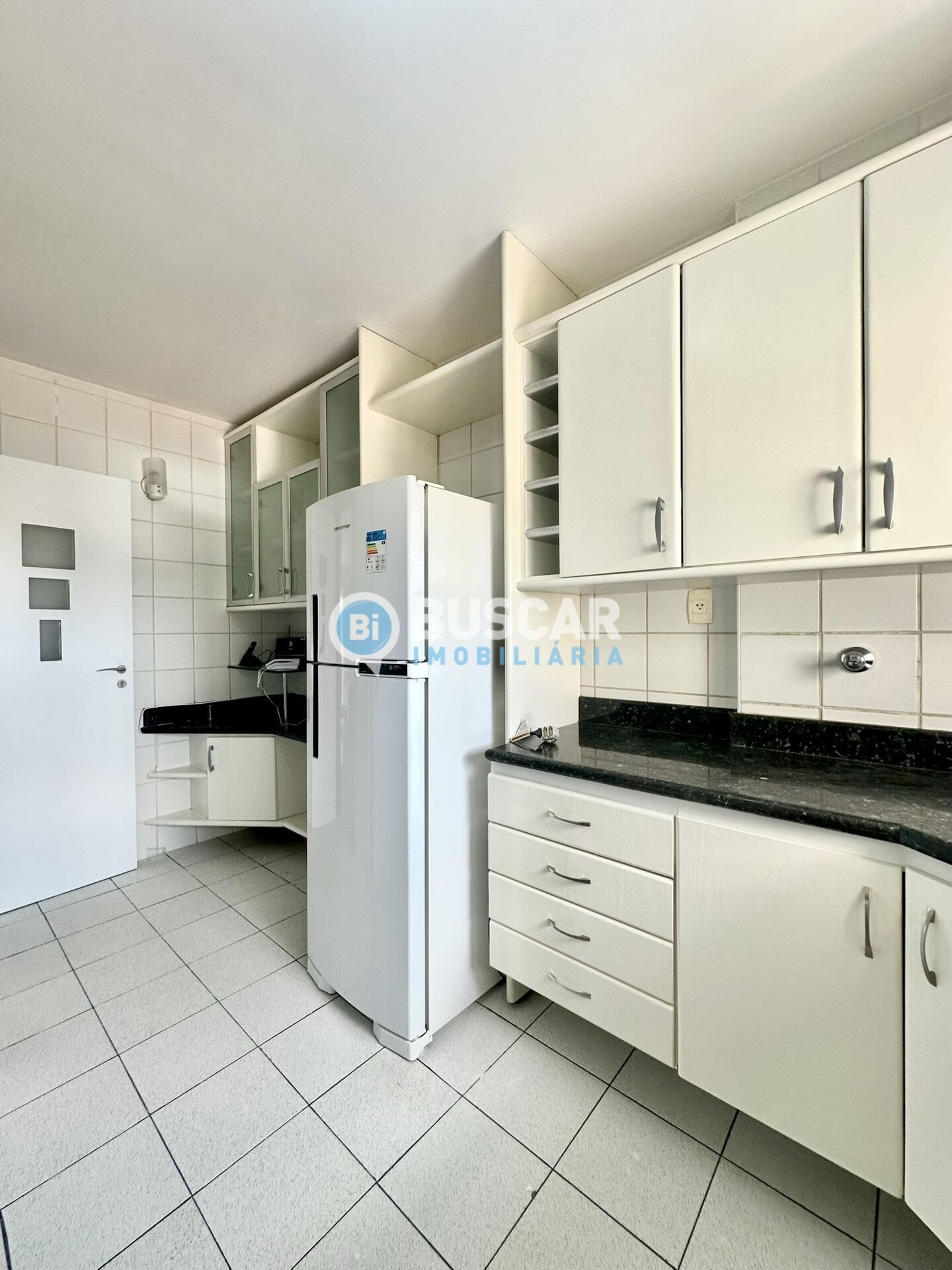 Apartamento à venda com 4 quartos, 3 suítes, 2 vagas e 167m² no Capuchinhos, Feira de Santana (BA) — foto 5 de 30