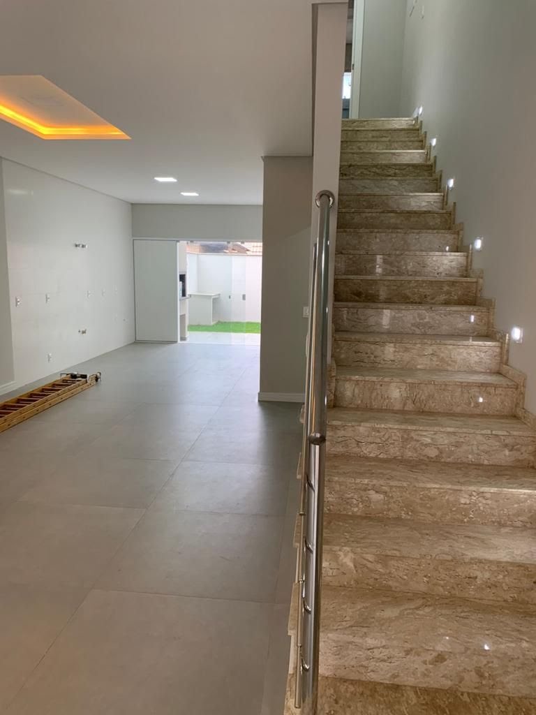 Casa à venda com 3 quartos, 3 suítes, 2 vagas e 150m² no Itoupava Seca, Blumenau (SC) — foto 10 de 20