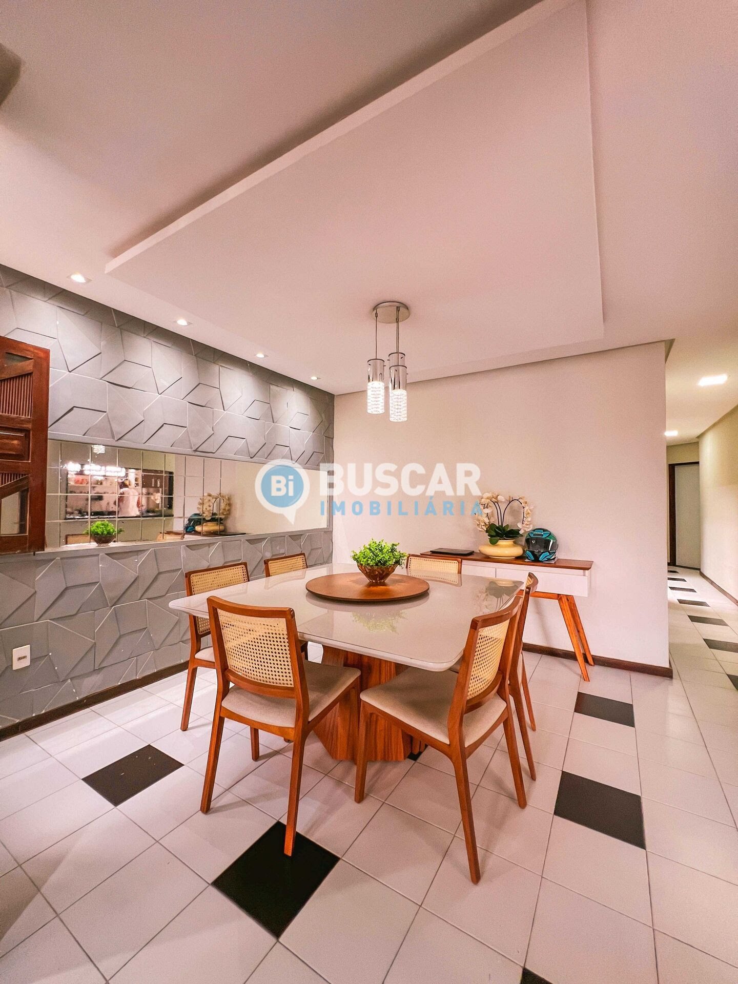Casa à venda com 3 quartos, 2 suítes, 6 vagas e 360m² no Lagoa Salgada, Feira de Santana (BA) — foto 7 de 30