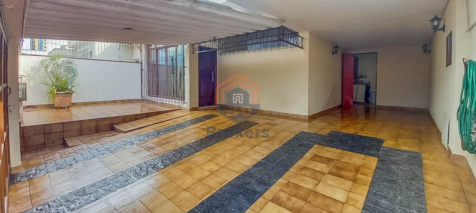 Casa frontal